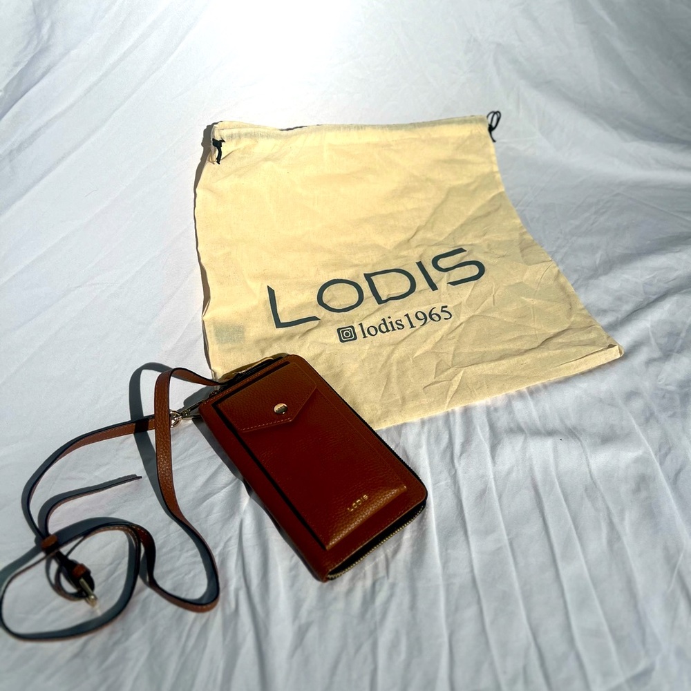 Lodis cross body wallet